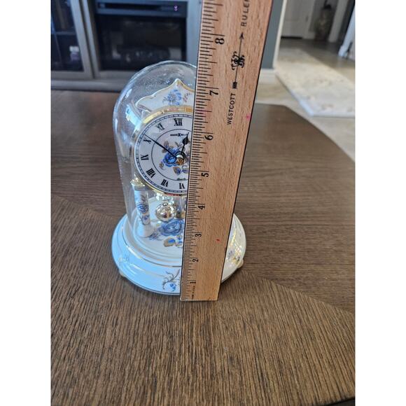 Howard Miller Antique desk clock 613-168 - Picture 2 of 5